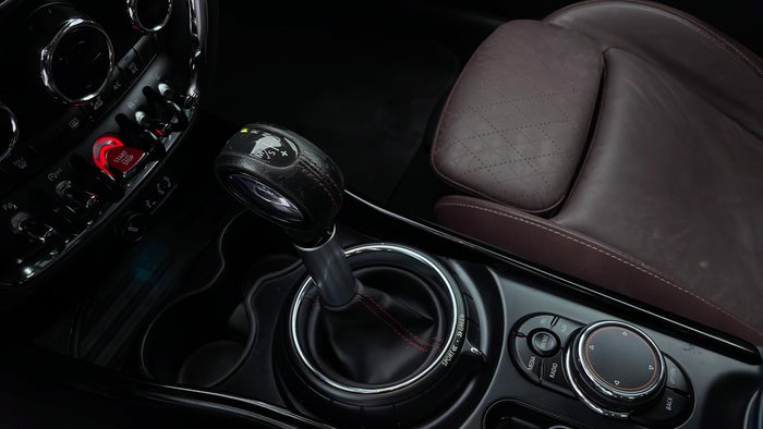 MINI CLUBMAN-Gear lever Knob Scratch