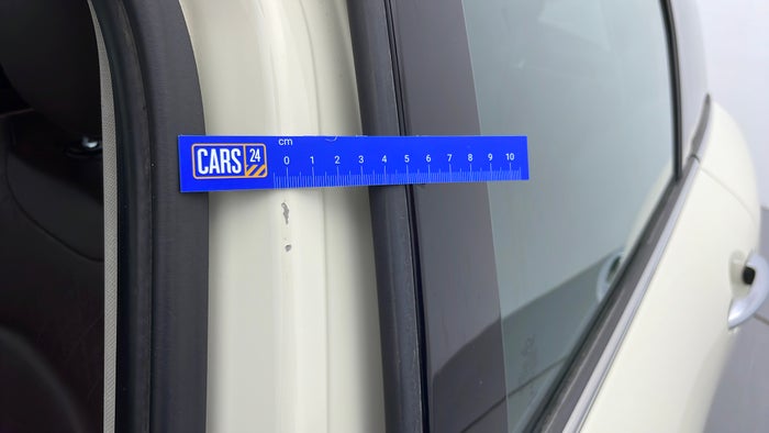 MINI CLUBMAN-Pillar LHS B Scratch