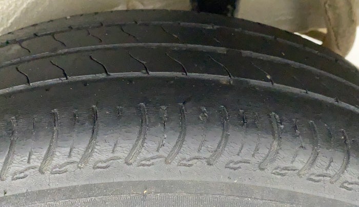 2020 Maruti S PRESSO VXI, Petrol, Manual, 72,784 km, Left Rear Tyre Tread