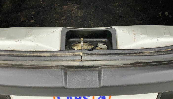 2020 Maruti S PRESSO VXI, Petrol, Manual, 72,784 km, Dicky (Boot door) - Trim lock has minor damage
