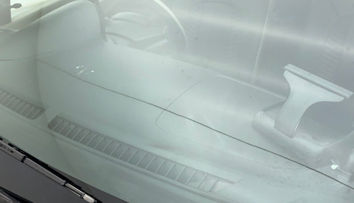 2015 Maruti Celerio VXI AMT, Petrol, Automatic, 46,562 km, Front windshield - Minor spot on windshield