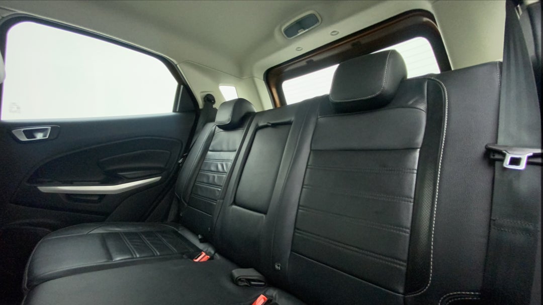 Right Side Rear Door Cabin