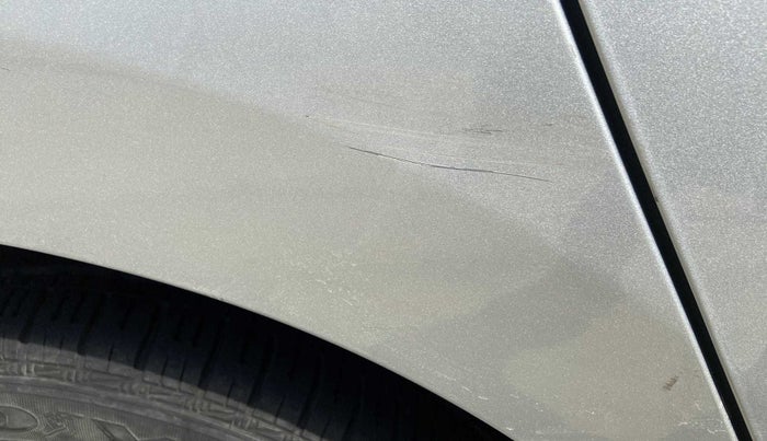 2019 Hyundai Grand i10 MAGNA AT 1.2 KAPPA VTVT, Petrol, Automatic, 32,033 km, Right quarter panel - Minor scratches