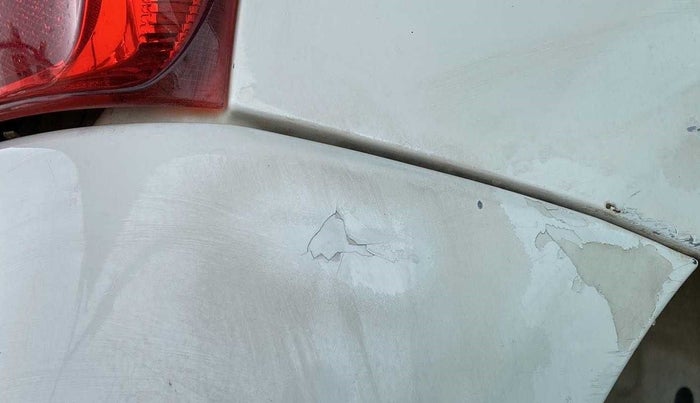 2011 Toyota Etios Liva G, Petrol, Manual, 54,739 km, Rear bumper - Paint is slightly damaged