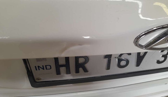2018 Hyundai Elite i20 SPORTZ 1.2, Petrol, Manual, 46,184 km, Dicky (Boot door) - Slightly dented