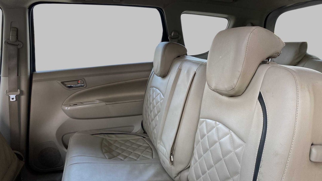 Right Side Rear Door Cabin