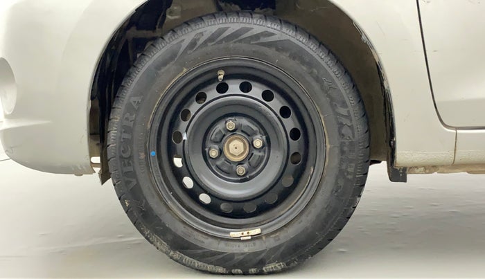 2014 Maruti Celerio VXI, Petrol, Manual, 29,399 km, Left Front Wheel