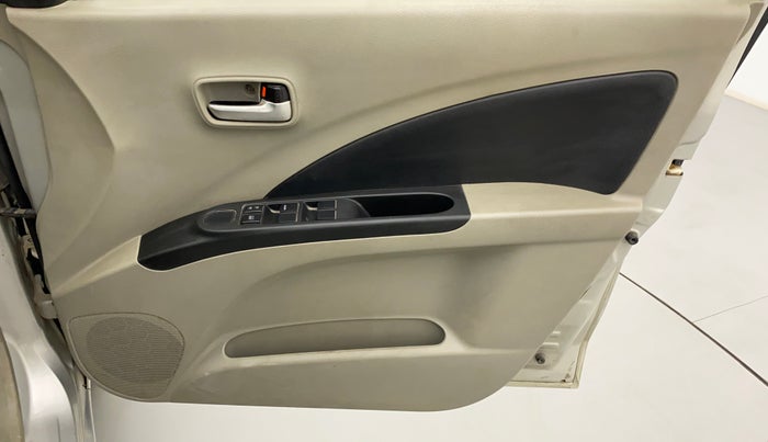 2014 Maruti Celerio VXI, Petrol, Manual, 29,399 km, Driver Side Door Panels Control