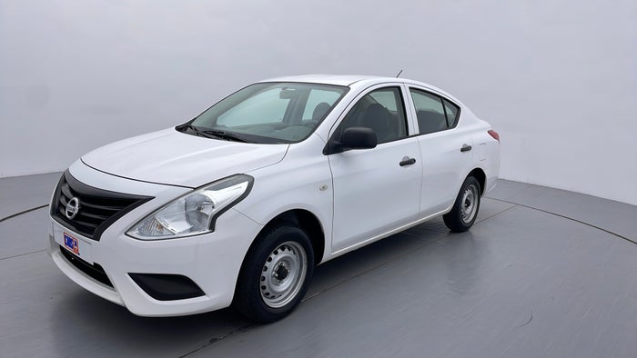 NISSAN SUNNY-Left Front Diagonal (45- Degree) View