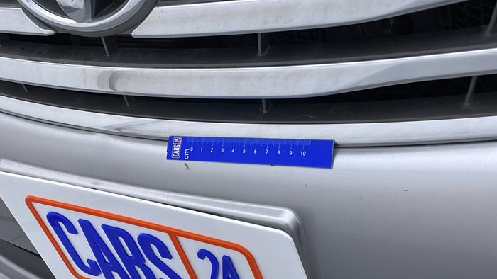 TOYOTA FORTUNER-Bumper Front Scratch