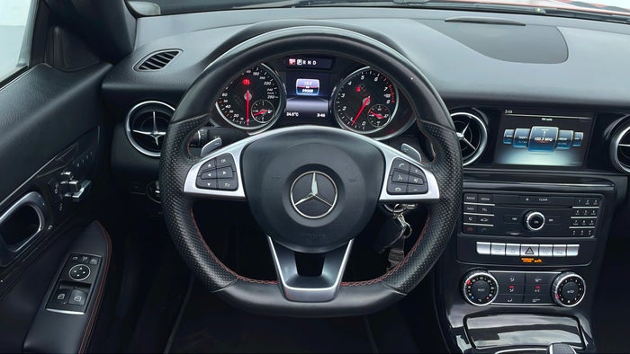 MERCEDES BENZ SLC 200-Steering Wheel Close-up