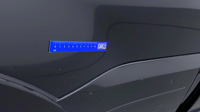 MITSUBISHI PAJERO-Door Exterior RHS Rear Scratch