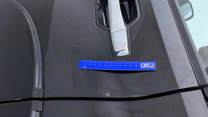 MITSUBISHI PAJERO-Door Exterior LHS Rear Scratch