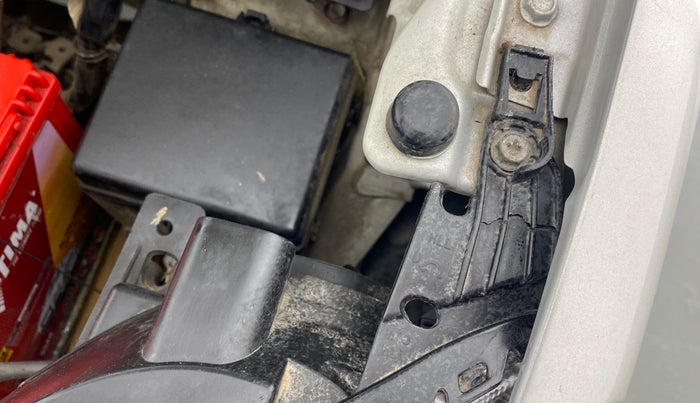 2019 Maruti S PRESSO VXI+, Petrol, Manual, 34,493 km, Left headlight - Clamp has minor damage