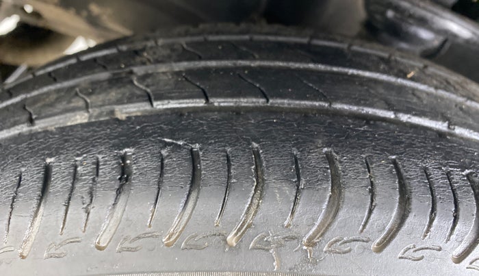 2019 Maruti S PRESSO VXI+, Petrol, Manual, 34,493 km, Left Front Tyre Tread