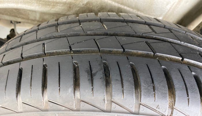 2019 Maruti S PRESSO VXI+, Petrol, Manual, 34,493 km, Left Rear Tyre Tread