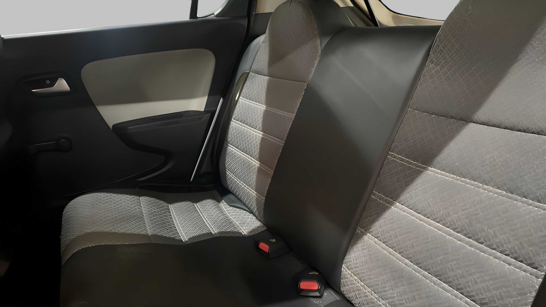 Right Side Rear Door Cabin