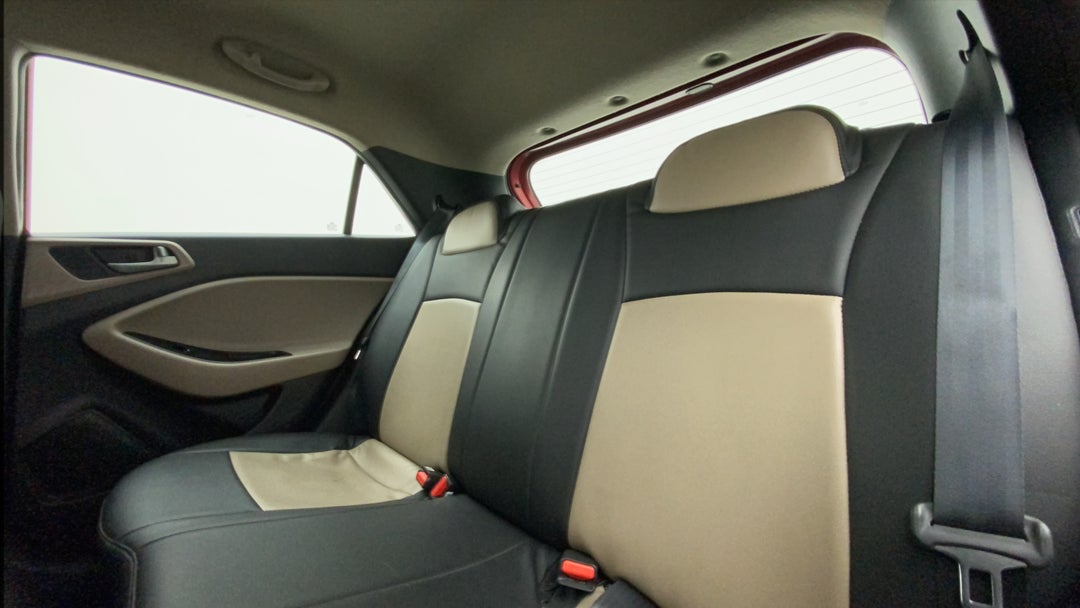 Right Side Rear Door Cabin