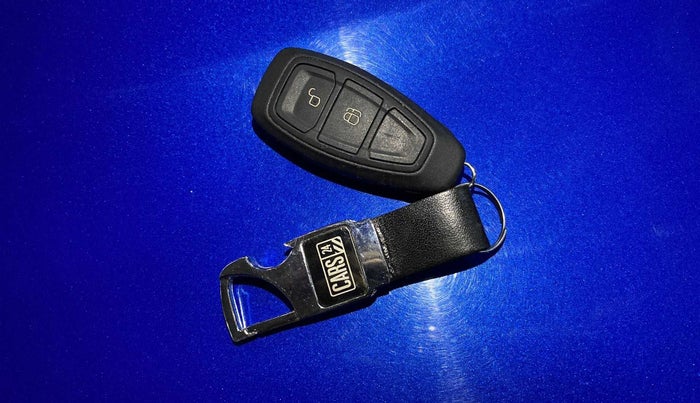 2015 Ford Ecosport TITANIUM 1.5L DIESEL, Diesel, Manual, 98,340 km, Lock system - Dork lock functional only from remote key