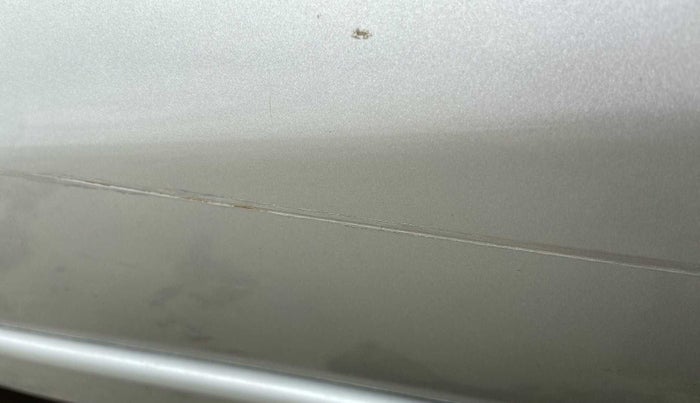 2019 Maruti Alto K10 VXI, Petrol, Manual, 26,609 km, Front passenger door - Minor scratches