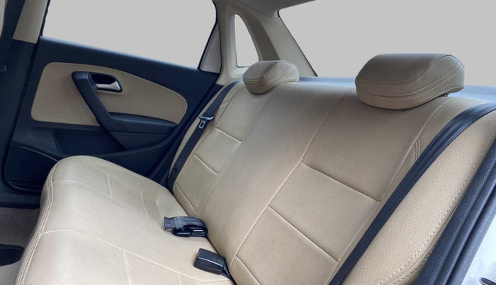 2016 Volkswagen Ameo HIGHLINE 1.2, Petrol, Manual, 36,280 km, Right Side Rear Door Cabin