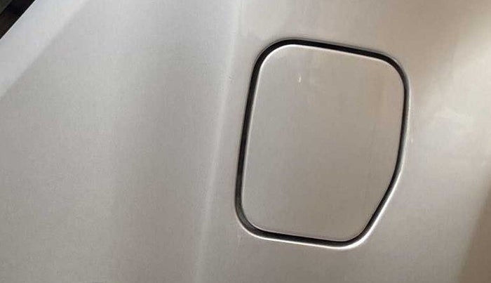 2014 Toyota Etios G, Petrol, Manual, 72,305 km, Left quarter panel - Rusted