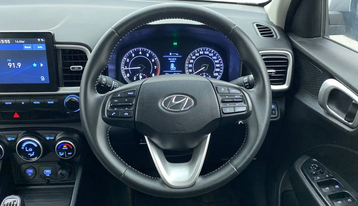 2019 Hyundai VENUE SX 1.0 (O) TURBO, Petrol, Manual, 20,679 km, Steering Wheel Close Up