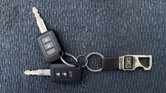 MITSUBISHI LANCER EX-Key Close-up