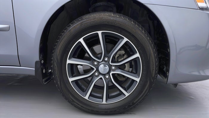 MITSUBISHI LANCER EX-Right Front Tyre
