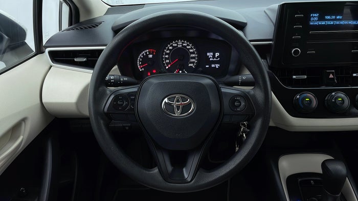 TOYOTA COROLLA-Steering Wheel Close-up