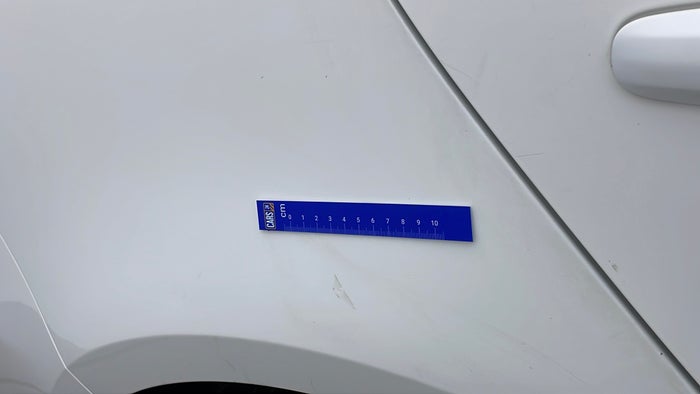 TOYOTA COROLLA-Quarter Panel RHS Scratch