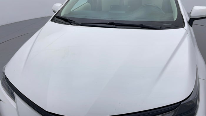 TOYOTA COROLLA-Bonnet/Hood Dent