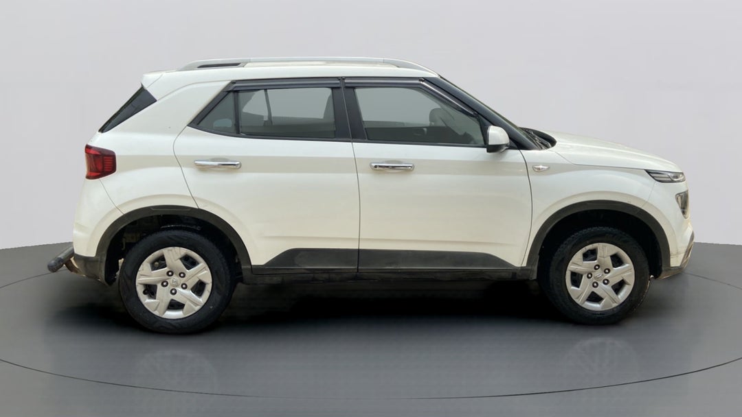 Right Side View