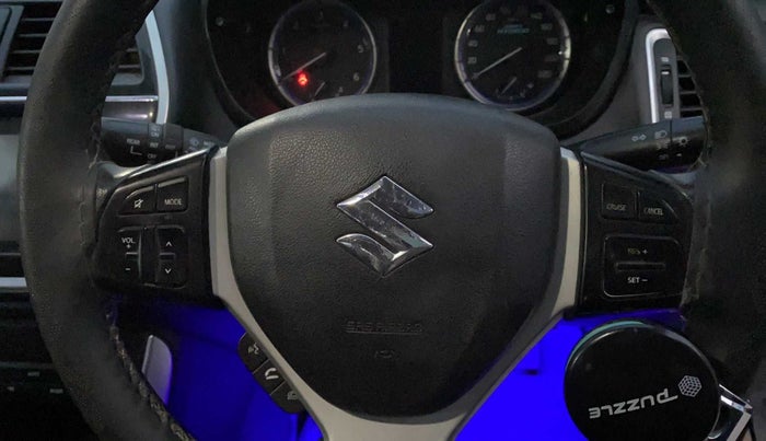 2018 Maruti S Cross ZETA 1.3, Diesel, Manual, 92,722 km, Steering wheel - Sound system control not functional