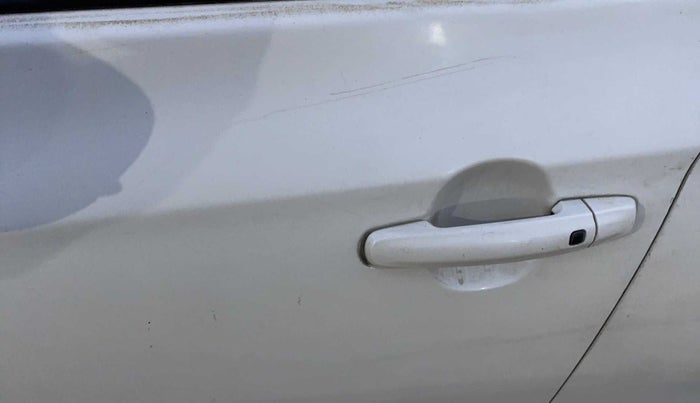 2018 Maruti S Cross ZETA 1.3, Diesel, Manual, 92,722 km, Front passenger door - Paint has faded