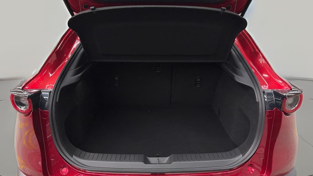 2024 Mazda CX-30 G20 Evolve (FWD), Automatic, 10893 km, Boot Inside View
