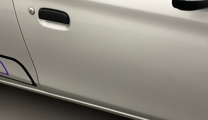 2018 Maruti Alto 800 LXI, Petrol, Manual, 48,629 km, Driver-side door - Graphic sticker