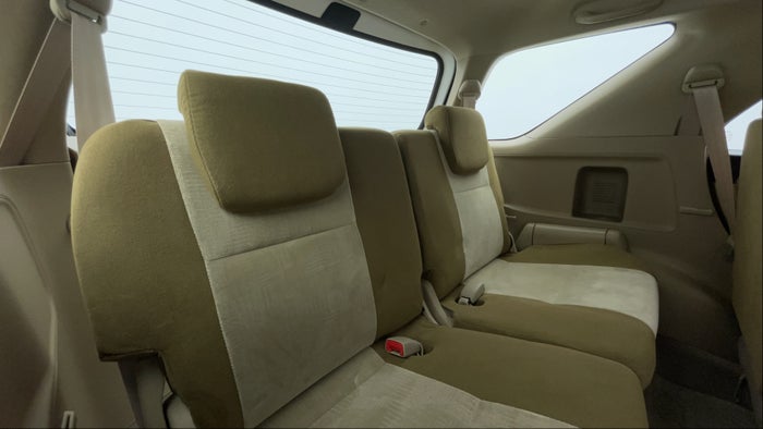 TOYOTA FORTUNER-Third Seat Row