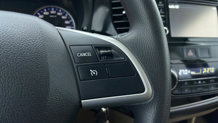 MITSUBISHI OUTLANDER-Cruise Control