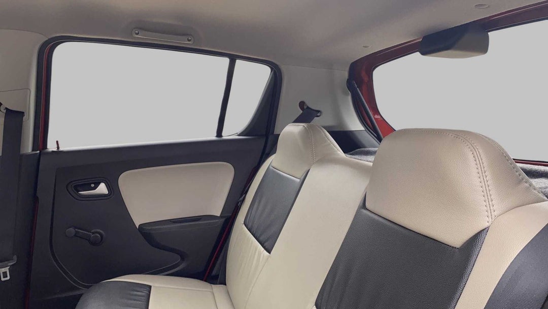 Right Side Rear Door Cabin