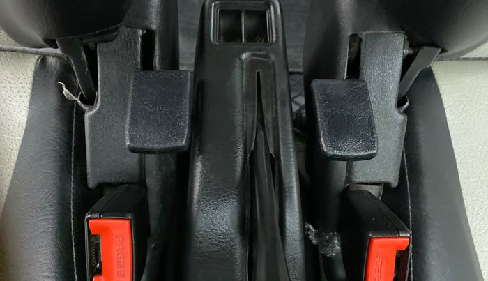 2018 Maruti Eeco 5 STR WITH A/C+HTR, Petrol, Manual, 45,673 km, Driver Side Adjustment Panel