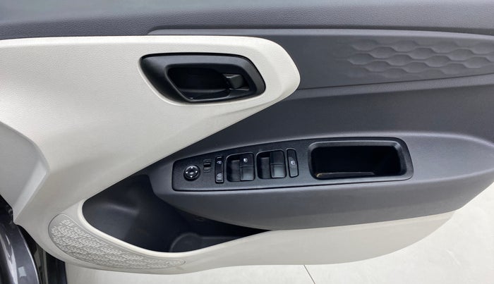 2021 Hyundai AURA S 1.2, Petrol, Manual, 29,689 km, Driver Side Door Panels Control