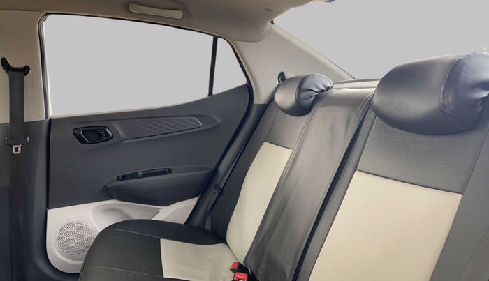 2021 Hyundai AURA S 1.2 CNG, CNG, Manual, 76,518 km, Right Side Rear Door Cabin