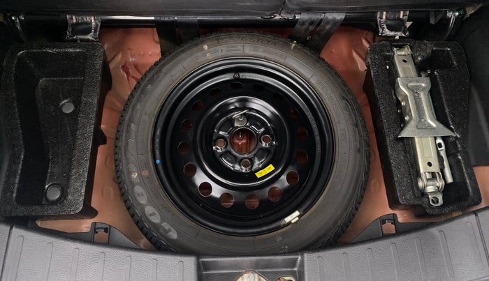 2013 Maruti Wagon R Stingray VXI, Petrol, Manual, 78,559 km, Spare Tyre