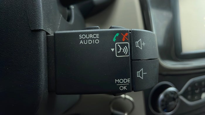 RENAULT SYMBOL-Drivers Control