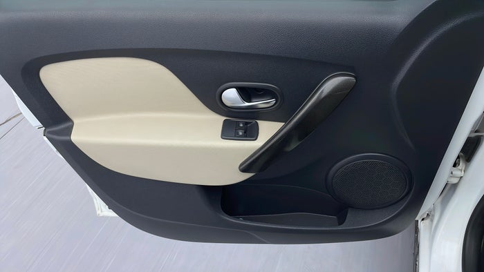RENAULT SYMBOL-Driver Side Door Panels Controls