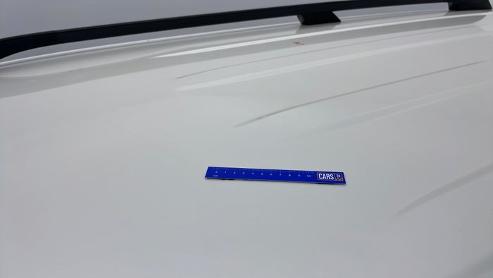 TOYOTA FORTUNER-Roof Dent