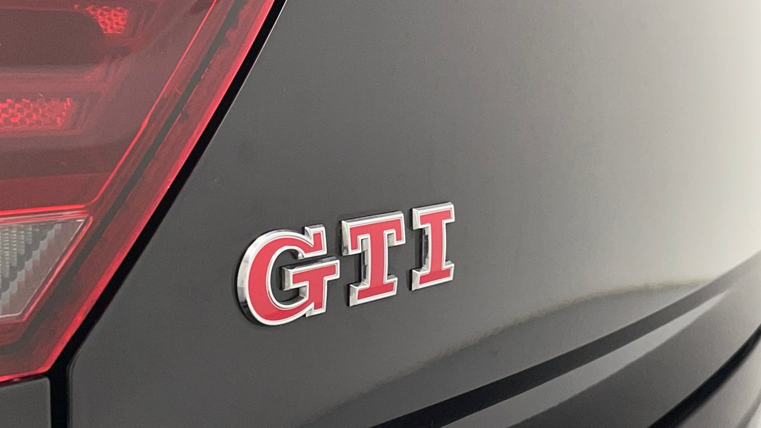 Badge (Boot Left Side)