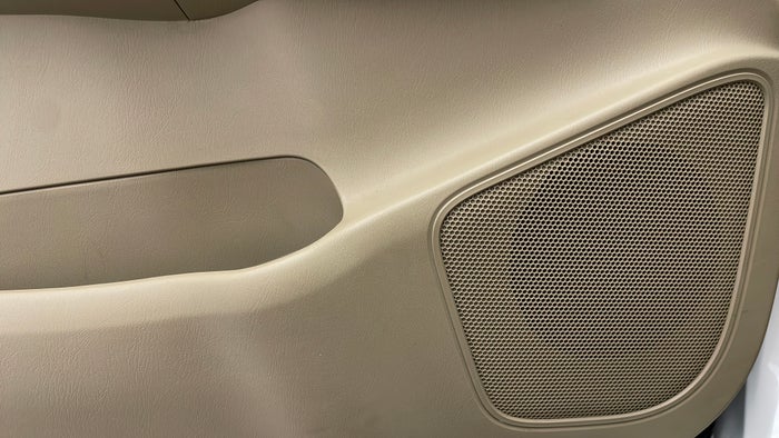 TOYOTA FORTUNER-Speakers