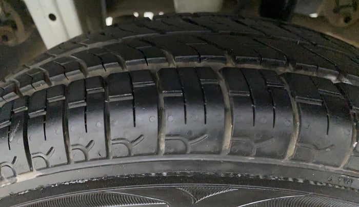 2020 Maruti Alto VXI, Petrol, Manual, 42,801 km, Right Rear Tyre Tread